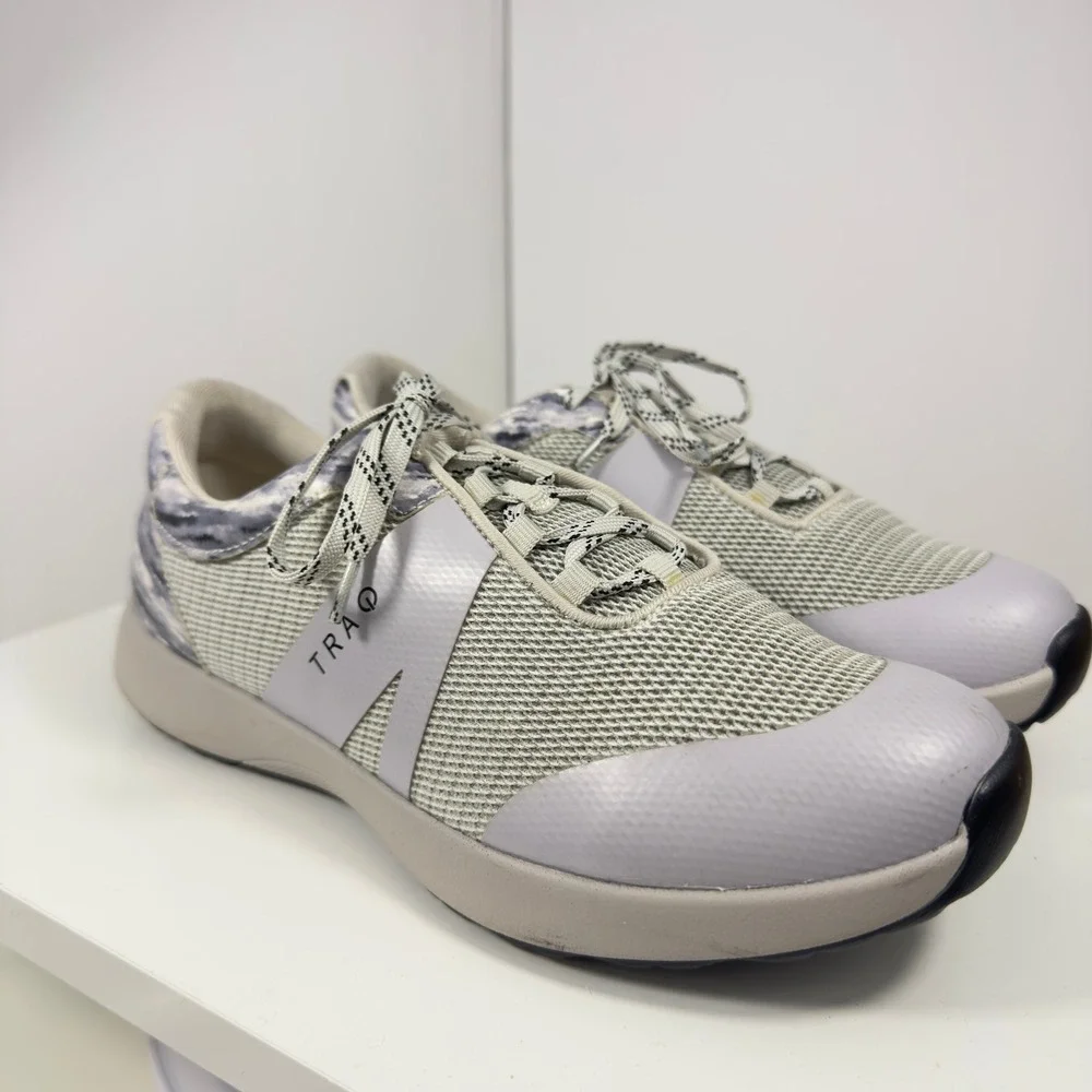 TRAQ by Alegria Q-Chip Women Size 8.5 Grey Camo Walking Shoe TRA-INT-5059 EUR 39